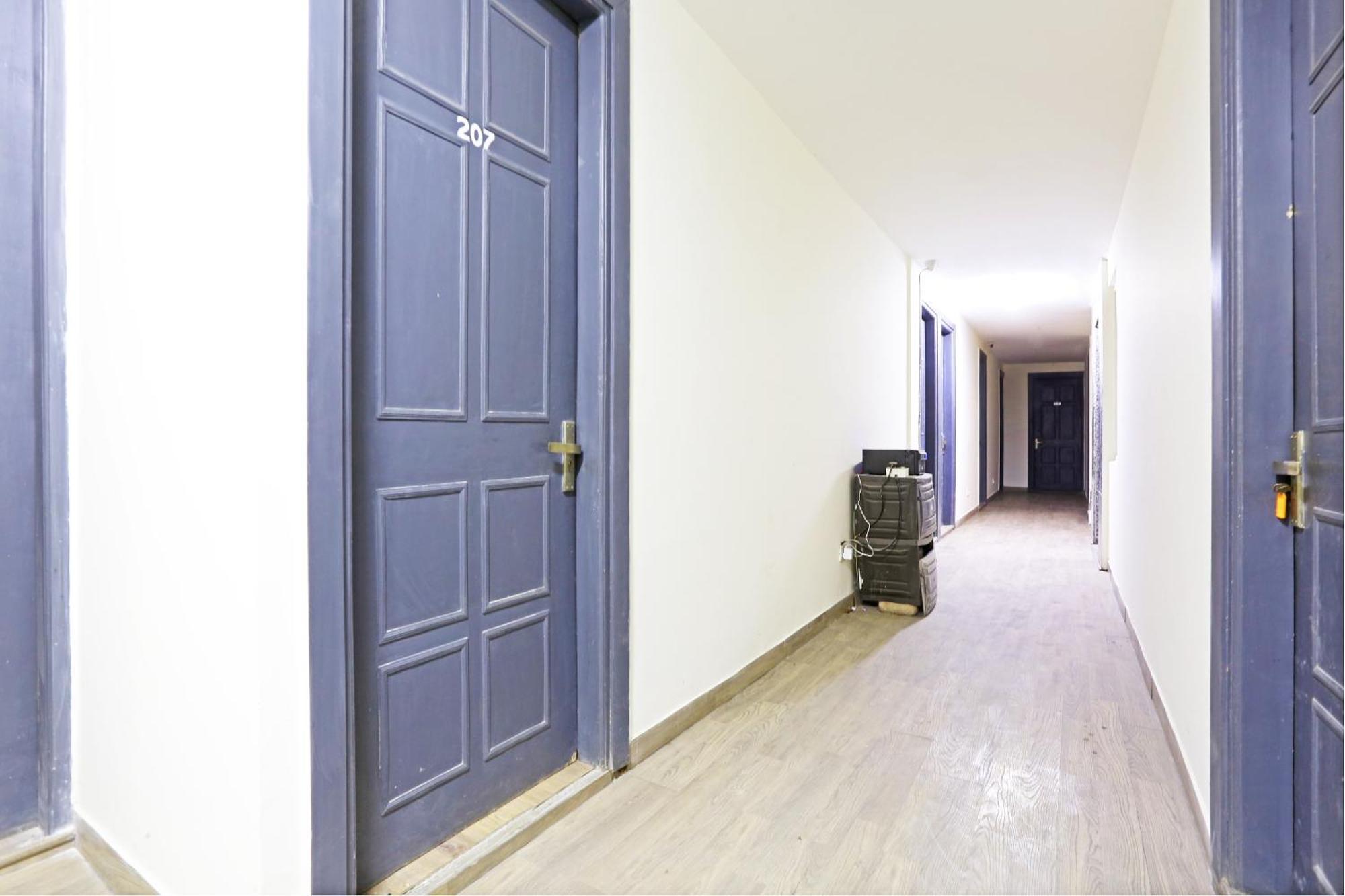 Hotel Twamev Residency Uttam Nagar Couple Friendly Delhi  Ngoại thất bức ảnh